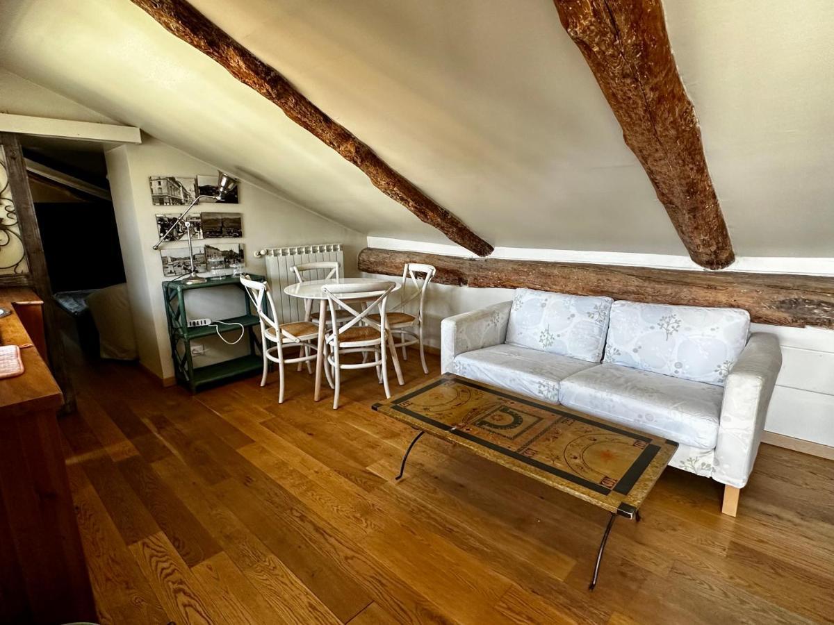 Apartmán Le Finestre Sulla Mole Turín Exteriér fotografie