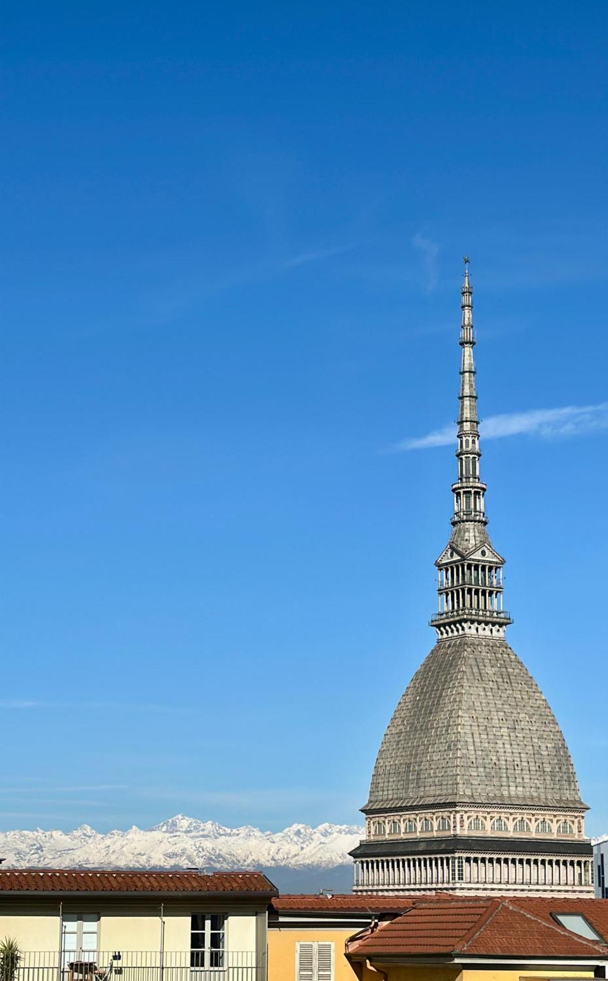 Apartmán Le Finestre Sulla Mole Turín Exteriér fotografie