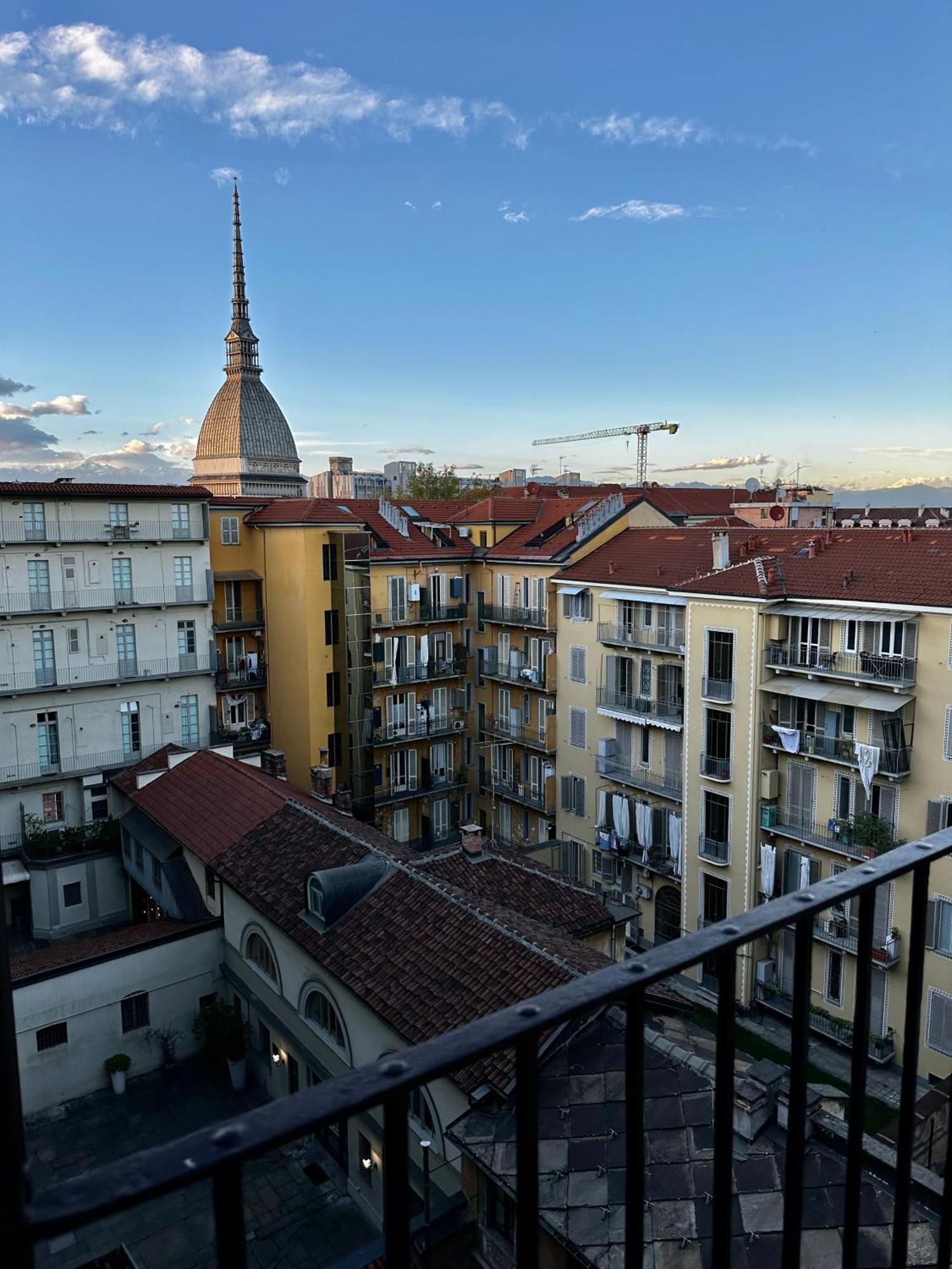 Apartmán Le Finestre Sulla Mole Turín Exteriér fotografie