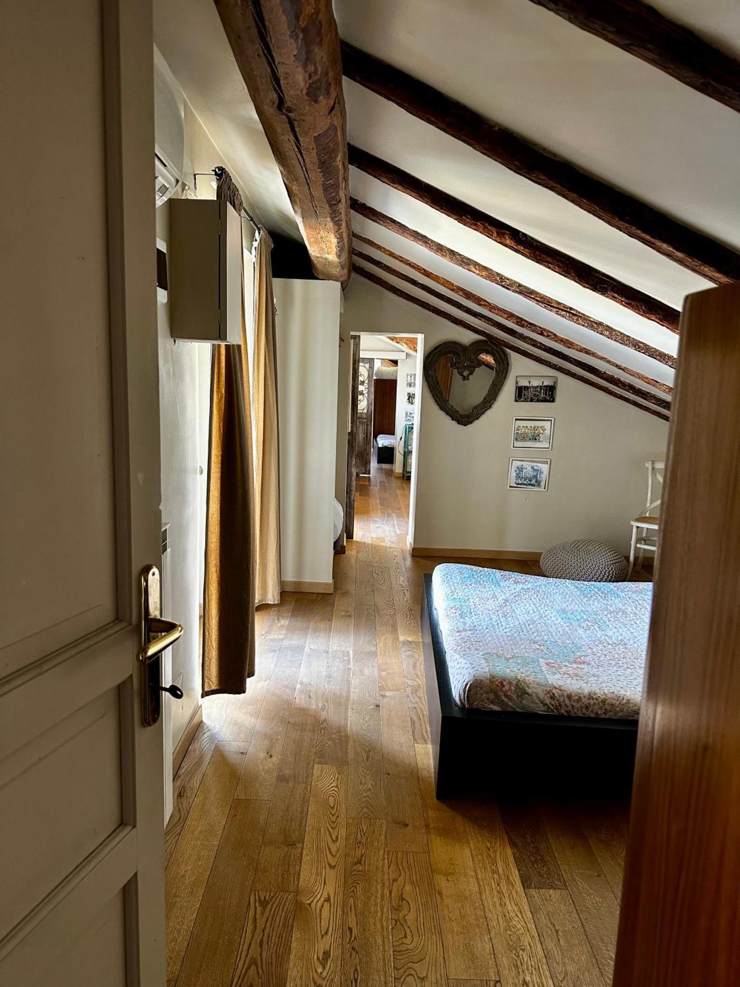 Apartmán Le Finestre Sulla Mole Turín Exteriér fotografie